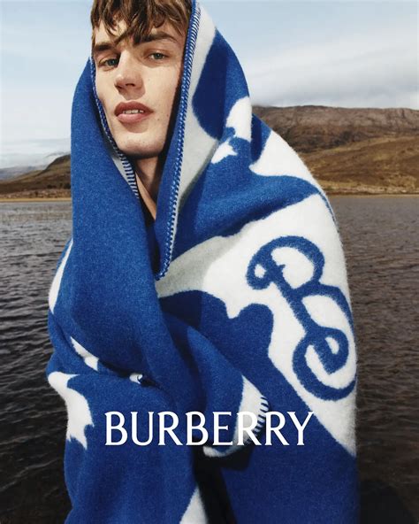 burberry fall winter 2023|Burberry winter knitwear.